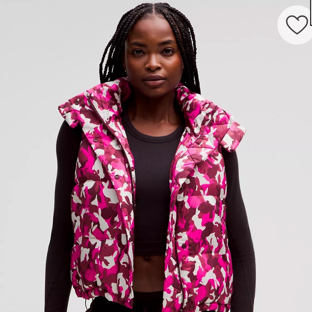 BNWT!🐇 Lululemon Lunar New Year Wunder Puff Cropped Vest